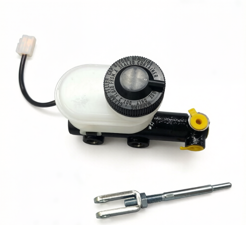 Brake Master Cylinder 91484-17100 for Mitsubishi Engine 4G52 Forklift FGTC25 FDC20 FGC15 FGC25 FGC30