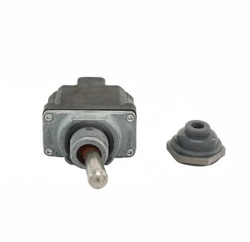 3 Pin Toggle Switch Assembly 128203GT for Genie Boom Lift S-40XC S-65 S-80 S-85 S-105 SX-135XC SX-105XC S-60XC Z-34/22 Z-45/25J Z-60/34 Z-62/40 Z-30/20N Z-51/30J