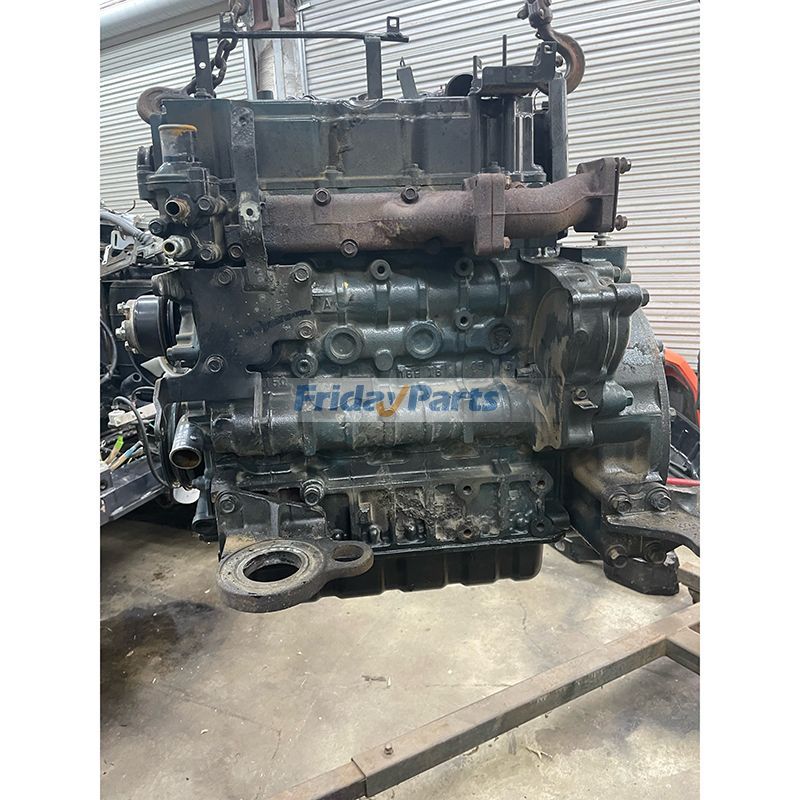 Cylinder Block Assembly 7000750 for Kubota Engine V2607 Bobcat Loader S550 S570 S590 T590 T550