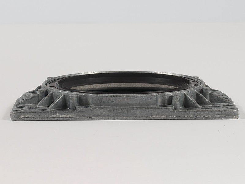 209-9218 Cylinder Block Sleeve Housing - image 4