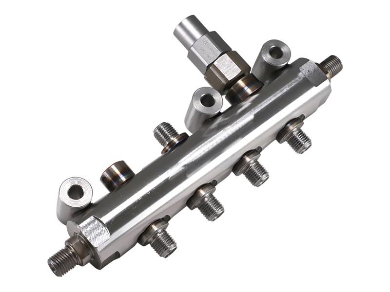 438-3416 Fuel Rail Group