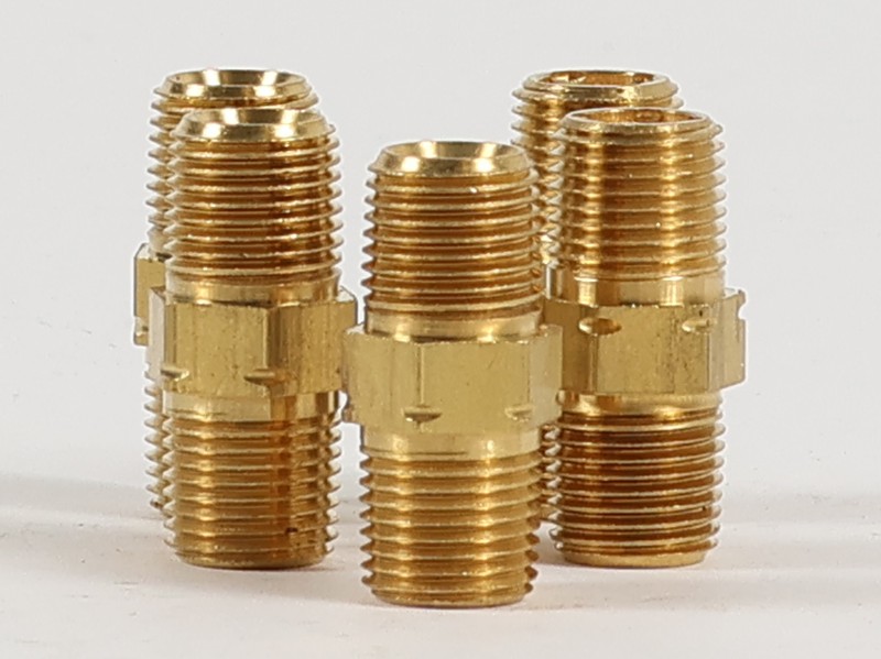 5L-3233 1/8" NPTF Air Filter Safety Connector Fitting - image 4