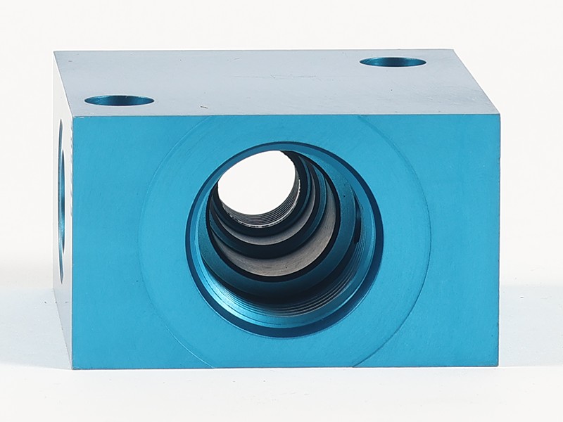 6T-6552 63.5 mm Long Solenoid Valve Manifold - image 3